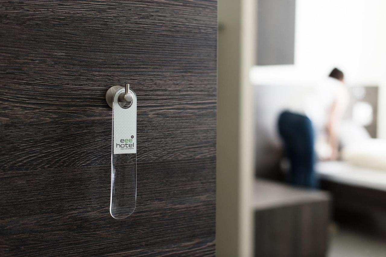 Eee Hotel Traun Eksteriør bilde